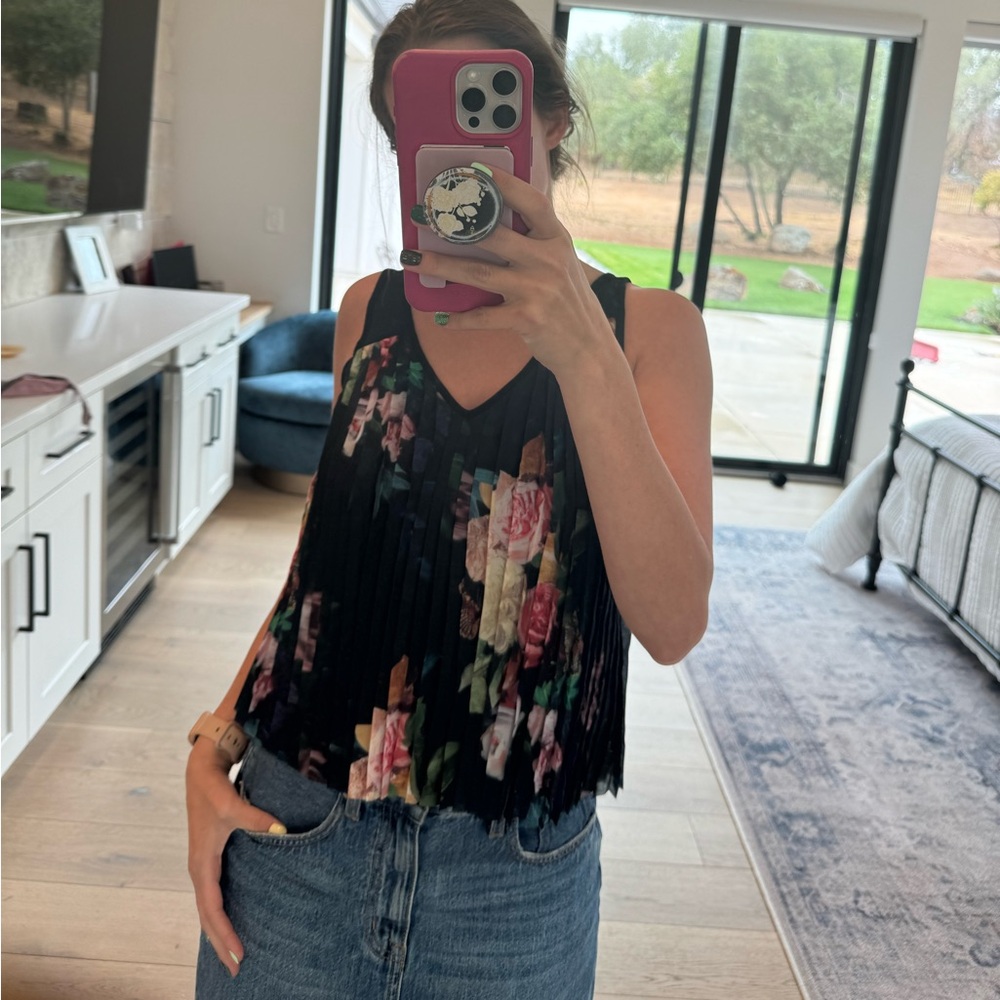 Floral top